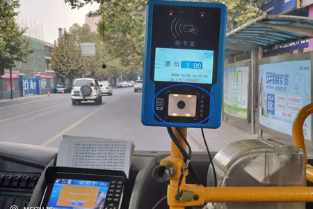 公交扫码一体机/地铁验票闸机植入有二维扫描模块